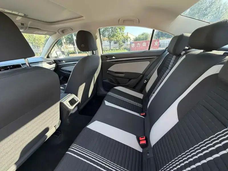 2023 Volkswagen Bora 1.5L Automatic Limited Edition — миниатюра 9
