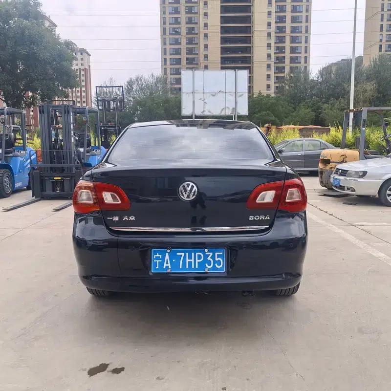 2011 Volkswagen Bora 1.6L Automatic Fashion Edition — миниатюра 5
