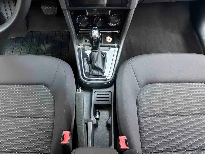 2014 Volkswagen Bora 1.6L Automatic Fashion Edition — миниатюра 27