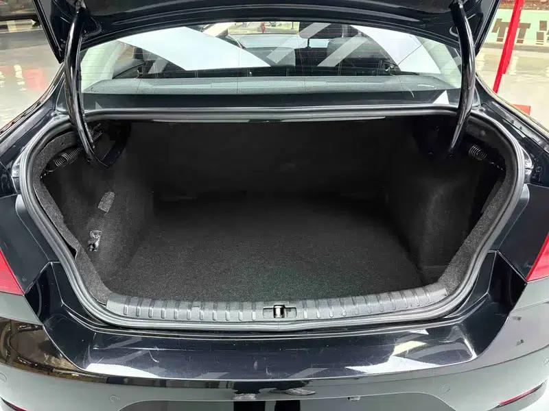 2014 Volkswagen Bora 1.6L Automatic Fashion Edition — миниатюра 37