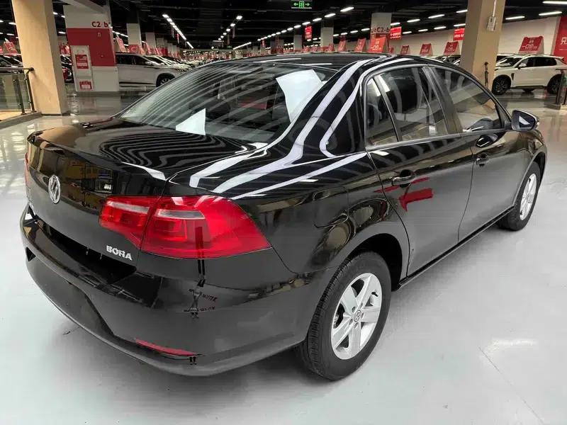 2014 Volkswagen Bora 1.6L Automatic Fashion Edition — миниатюра 7
