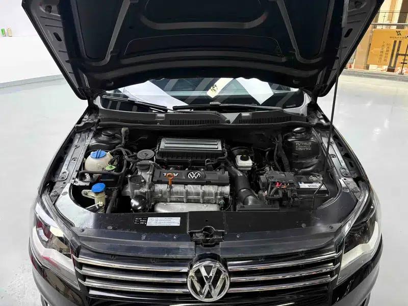 2014 Volkswagen Bora 1.6L Automatic Fashion Edition — миниатюра 10