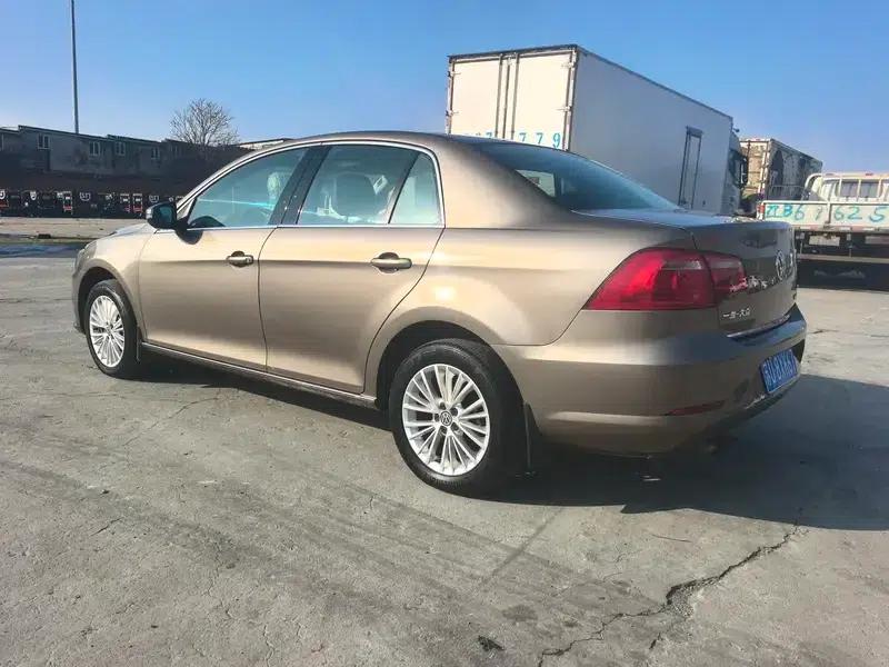 2013 Volkswagen Bora 1.4T Automatic Luxury Edition — миниатюра 4