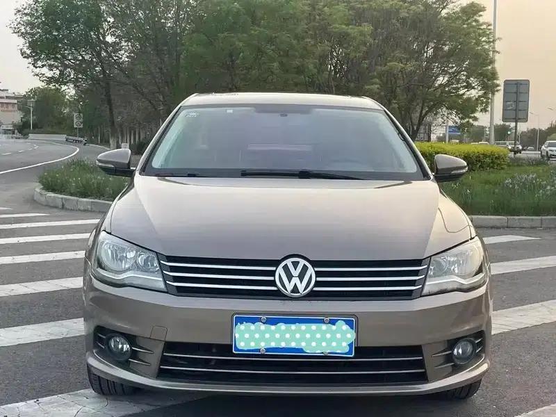 2014 Volkswagen Bora 1.4TSI Manual Comfort Model — миниатюра 2