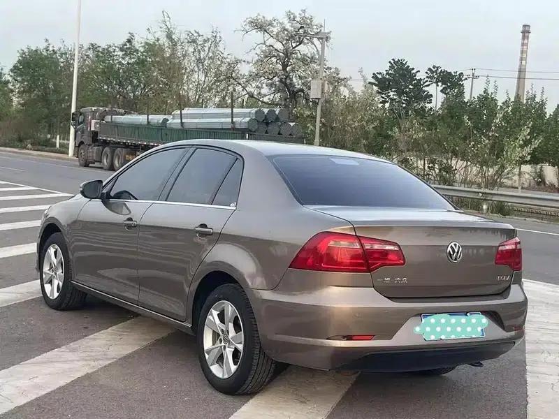 2014 Volkswagen Bora 1.4TSI Manual Comfort Model — миниатюра 4
