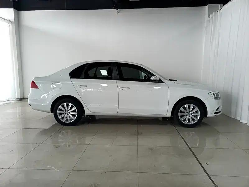 2019 Volkswagen Bora Legend 1.5L Automatic Fashion Model (China VI Emission Standard) — миниатюра 8