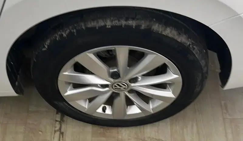2020 Volkswagen Bora 1.5L Automatic Comfort Model — миниатюра 5