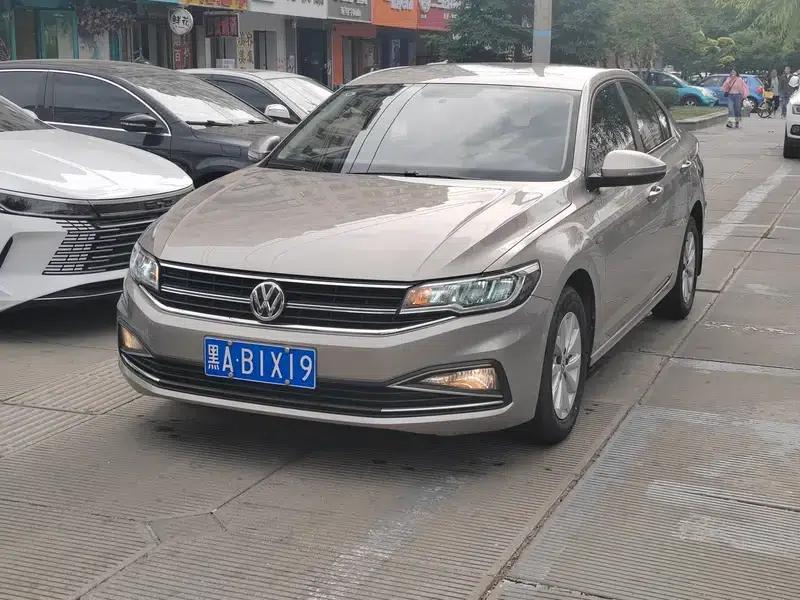 2020 Volkswagen Bora 1.5L Automatic Fashion Edition — миниатюра 1