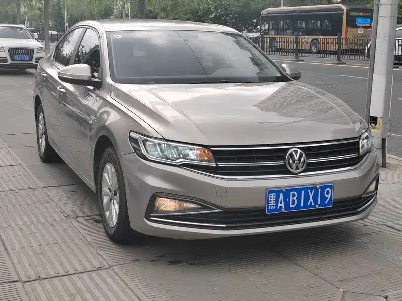 2020 Volkswagen Bora 1.5L Automatic Fashion Edition — миниатюра 3