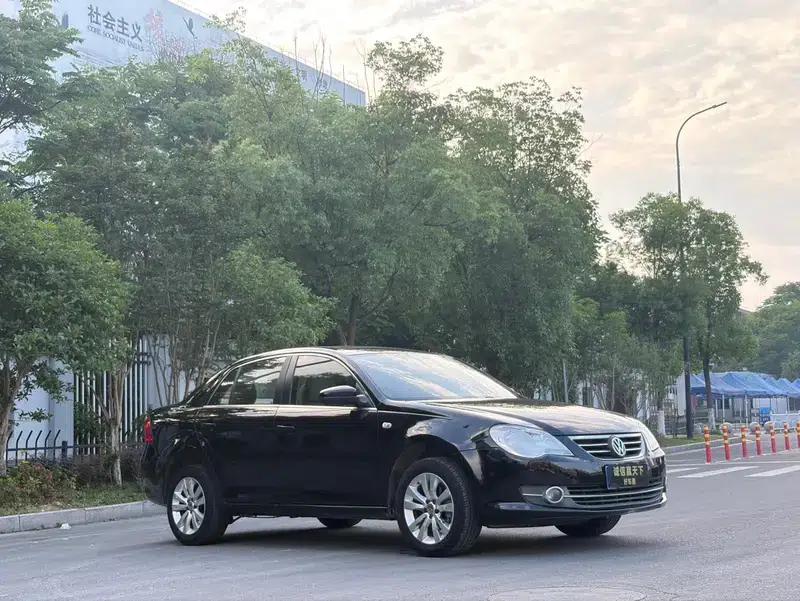 2011 Volkswagen Bora 1.4T Automatic Luxury Edition — миниатюра 3