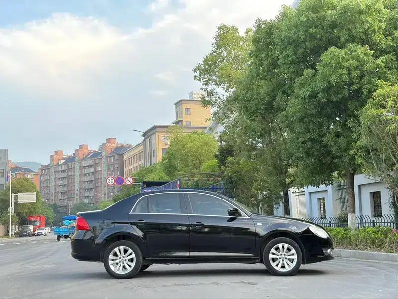 2011 Volkswagen Bora 1.4T Automatic Luxury Edition — миниатюра 8