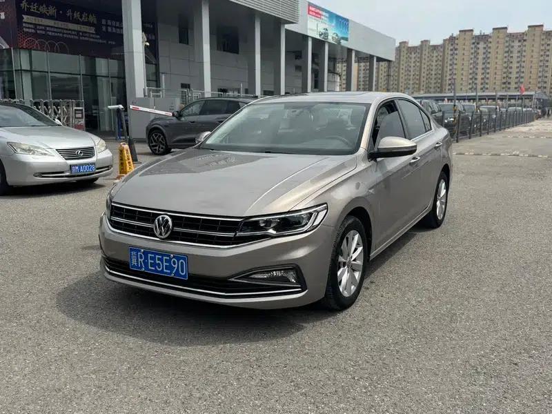 2020 Volkswagen Bora 1.5L Manual Comfort Model — миниатюра 1