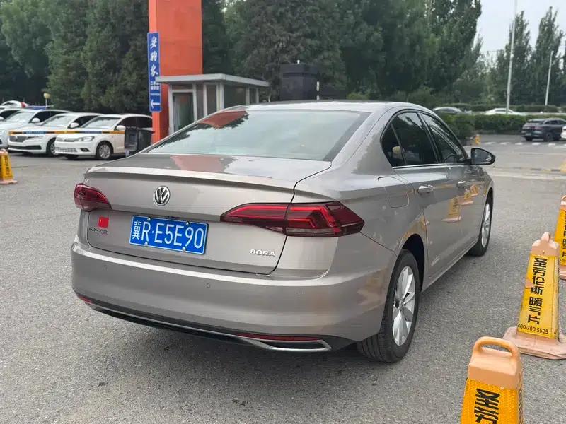 2020 Volkswagen Bora 1.5L Manual Comfort Model — миниатюра 6