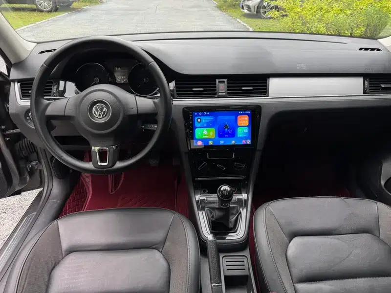 2015 Volkswagen Bora Value Edition 1.6L Manual Fashion Model — миниатюра 13