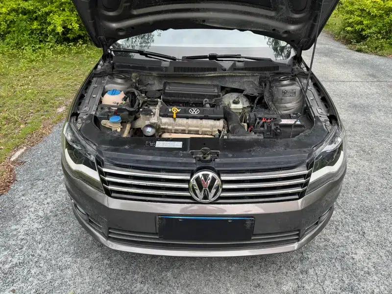 2015 Volkswagen Bora Value Edition 1.6L Manual Fashion Model — миниатюра 8