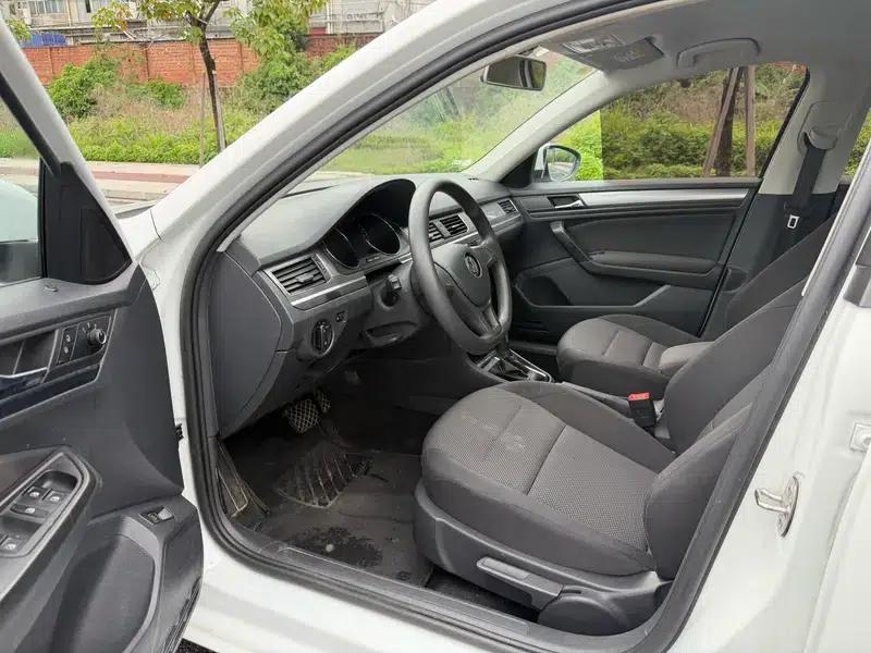 2019 Volkswagen Bora Legend 1.5L Automatic Fashion Model (China VI Emission Standard) — миниатюра 13