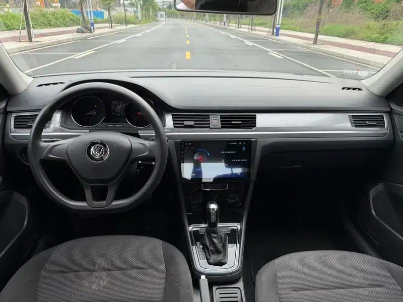 2019 Volkswagen Bora Legend 1.5L Automatic Fashion Model (China VI Emission Standard) — миниатюра 10