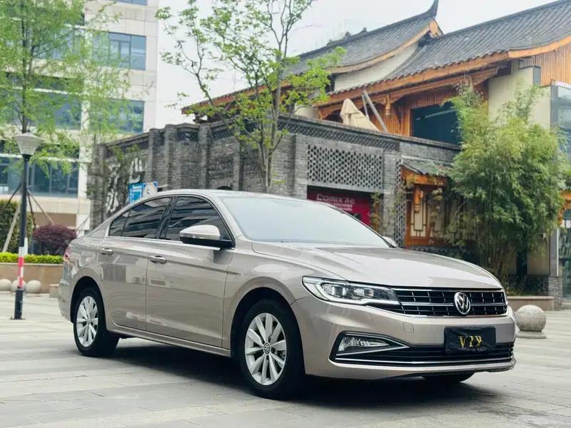 2020 Volkswagen Bora 1.5L Automatic Comfort Model — миниатюра 3
