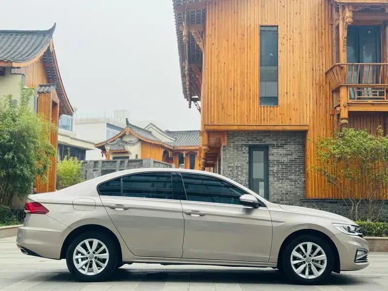 2020 Volkswagen Bora 1.5L Automatic Comfort Model — миниатюра 8