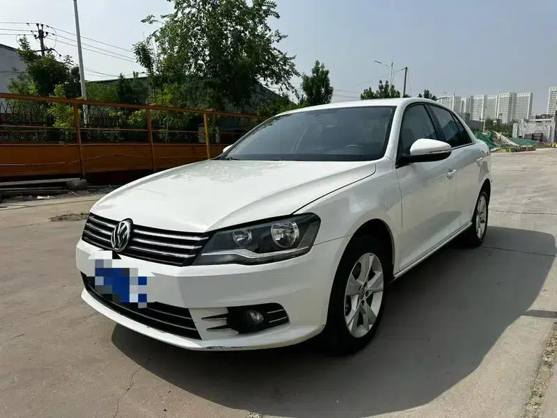 2015 Volkswagen Bora Value Edition 1.6L Automatic Comfort Model — миниатюра 1