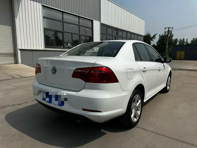 2015 Volkswagen Bora Value Edition 1.6L Automatic Comfort Model — миниатюра 7