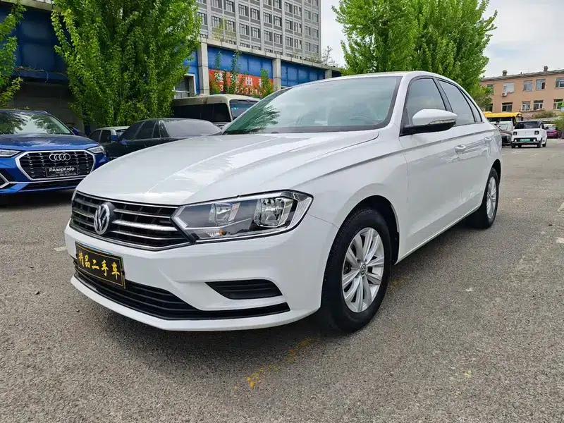 2017 Volkswagen Bora 1.6L Automatic Comfort Model — миниатюра 1