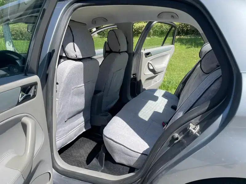 2012 Volkswagen Bora 1.6L Automatic Fashion Edition — миниатюра 14