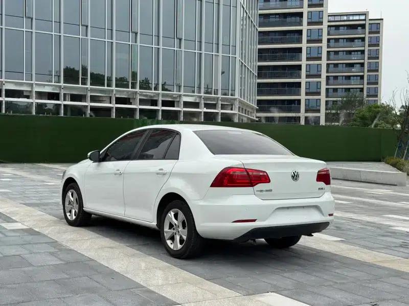 2015 Volkswagen Bora Value Edition 1.6L Manual Fashion Model — миниатюра 5