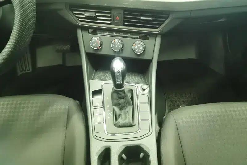 2020 Volkswagen Bora 1.5L Automatic Fashion Edition — миниатюра 14