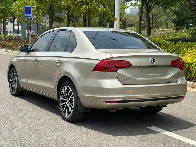 2019 Volkswagen Bora Legend 1.5L Automatic Leading Edition (China VI Emission Standard) — миниатюра 5