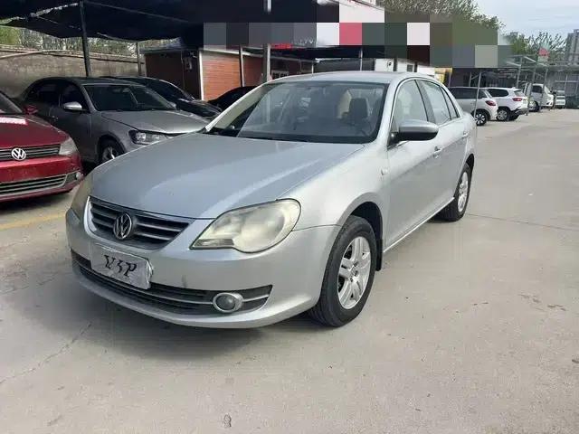 2011 Volkswagen Bora 1.6L Automatic Fashion Edition — миниатюра 1
