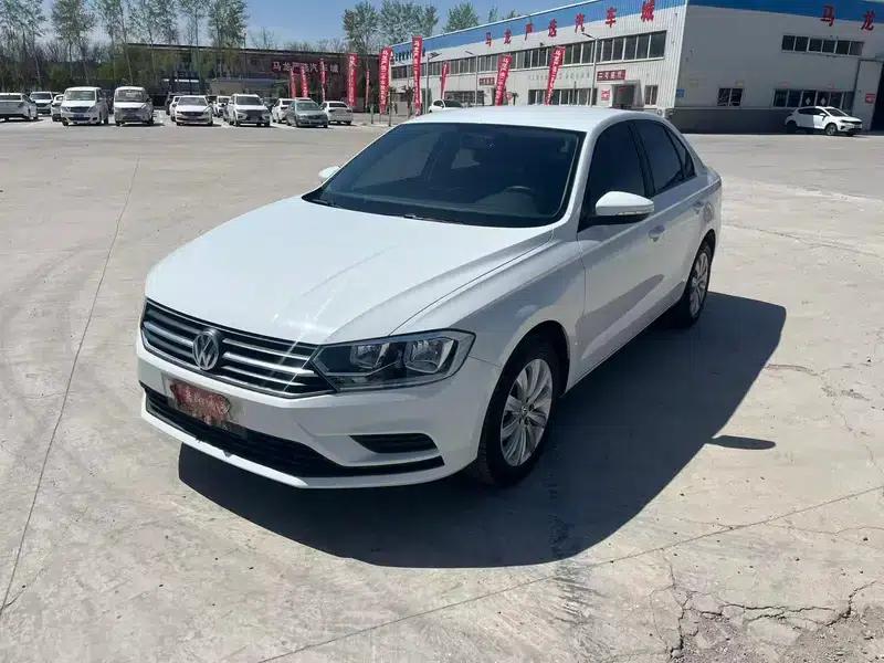 2021 Volkswagen Bora 1.5L Automatic 30th Anniversary Edition — миниатюра 1