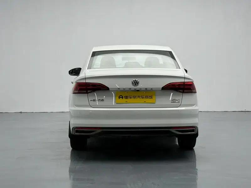 2020 Volkswagen Bora 1.5L Automatic Comfort Model — миниатюра 6