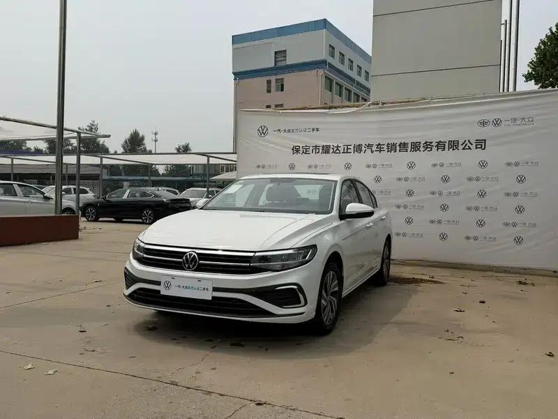 2025 Volkswagen Bora 200TSI DSG Joyful Navigation Edition — миниатюра 1