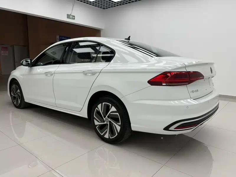 2023 Volkswagen Bora 200TSI DSG Smart PRO Edition — миниатюра 4