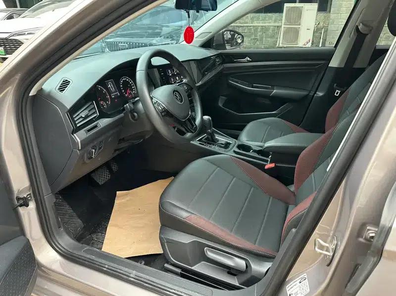 2021 Volkswagen Bora 1.5L Automatic Comfort Smart Connect Edition — миниатюра 22