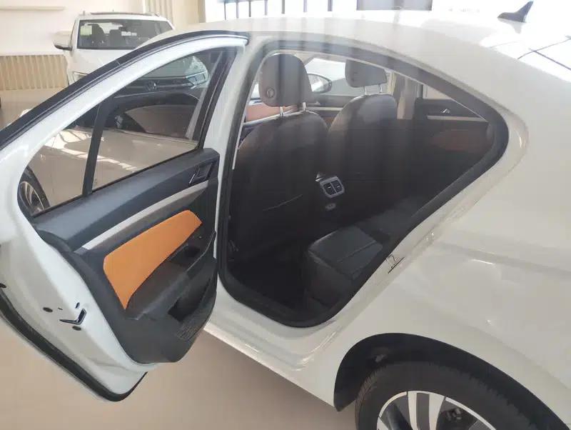 2023 Volkswagen Bora 200TSI DSG Comfort Edition — миниатюра 8