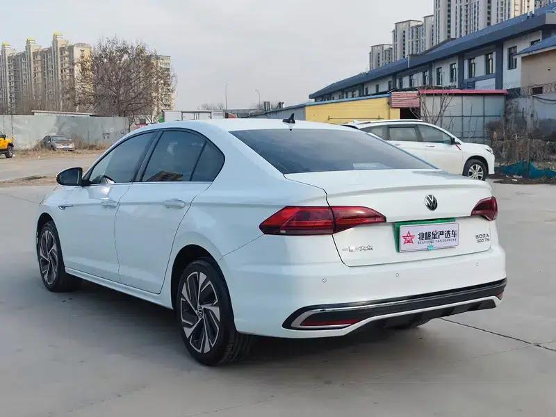 2023 Volkswagen Bora 300TSI DSG Premium Edition — миниатюра 5