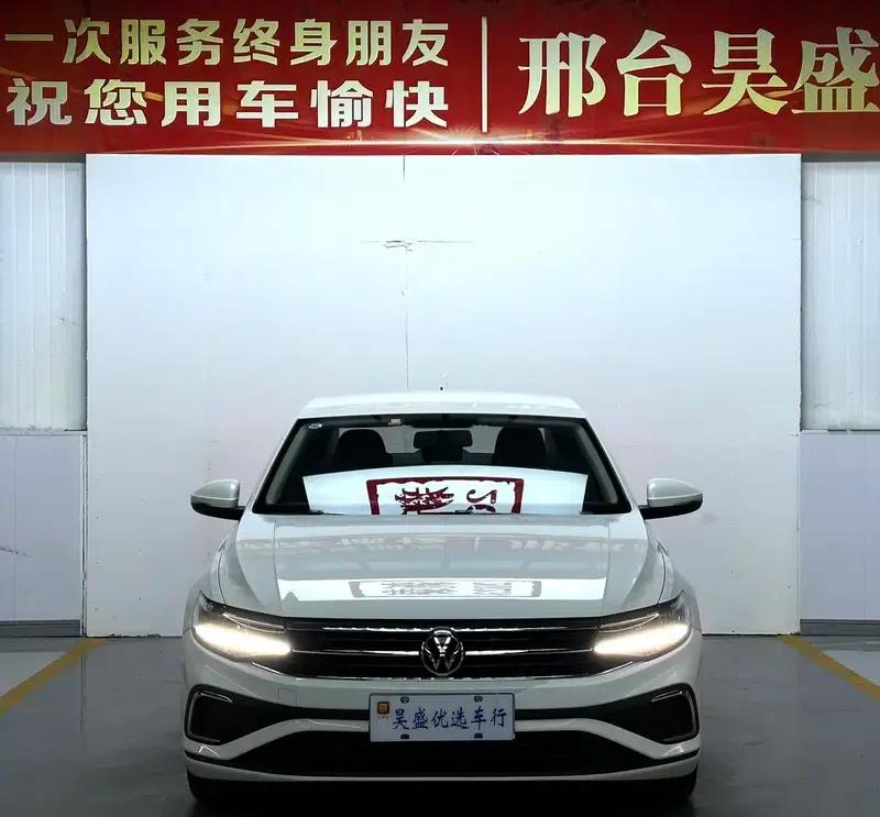 2024 Volkswagen Bora 200TSI DSG Comfort Edition — миниатюра 2