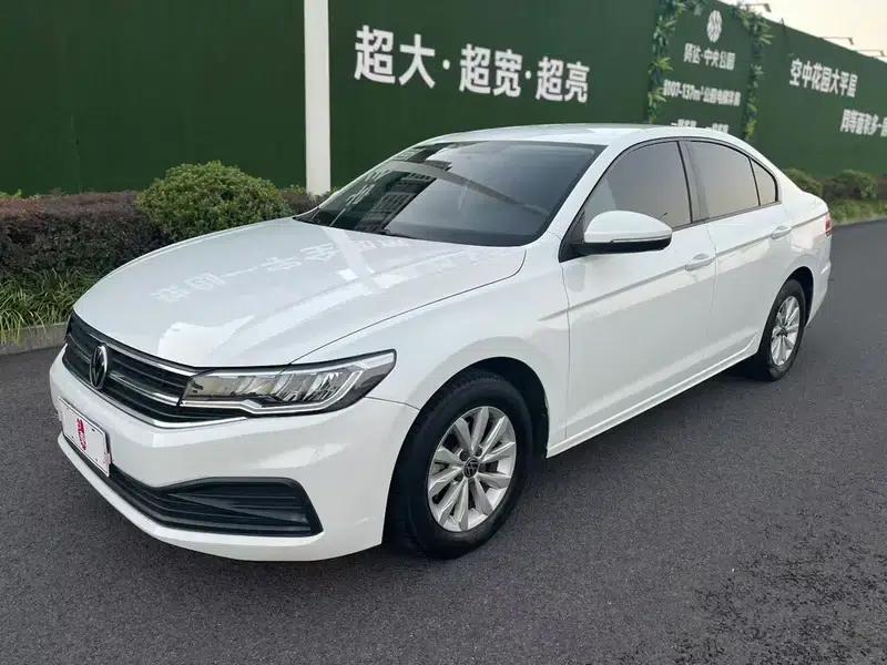 2021 Volkswagen Bora 1.5L Automatic Fashion Smart Edition — миниатюра 1