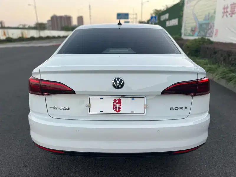 2021 Volkswagen Bora 1.5L Automatic Fashion Smart Edition — миниатюра 5