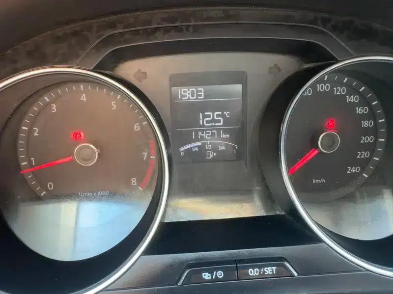 2014 Volkswagen Bora 1.6L Manual Fashion Edition — миниатюра 8