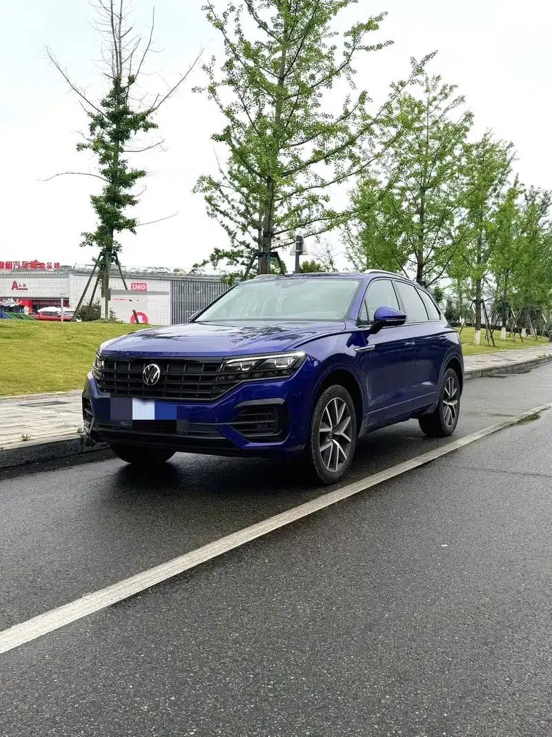 2021 Volkswagen Touareg 3.0TSI R-Line, Obsidian Black Sport Package — миниатюра 1