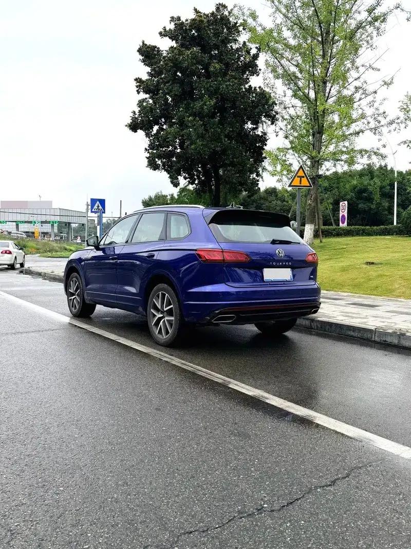 2021 Volkswagen Touareg 3.0TSI R-Line, Obsidian Black Sport Package — миниатюра 5