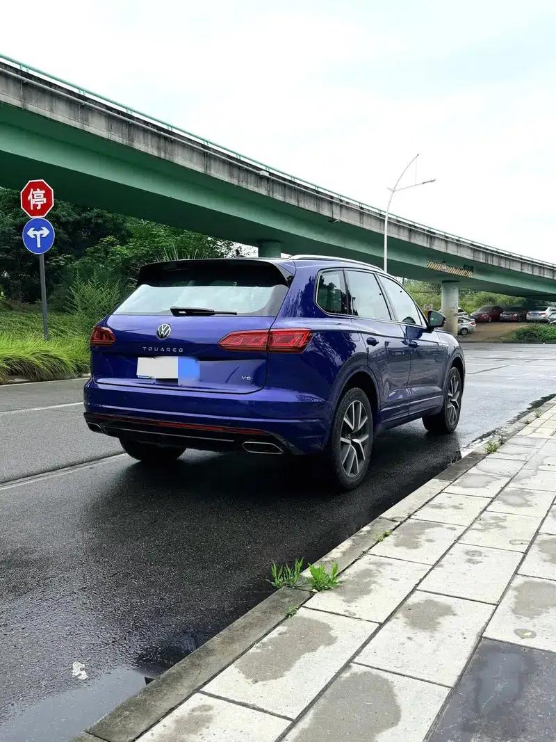 2021 Volkswagen Touareg 3.0TSI R-Line, Obsidian Black Sport Package — миниатюра 7