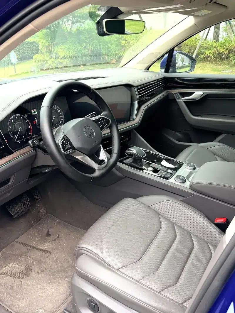 2021 Volkswagen Touareg 3.0TSI R-Line, Obsidian Black Sport Package — миниатюра 8
