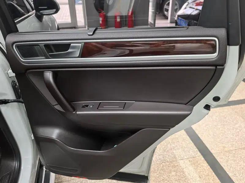 2014 Touareg 3.0TSI Elite Edition — миниатюра 7