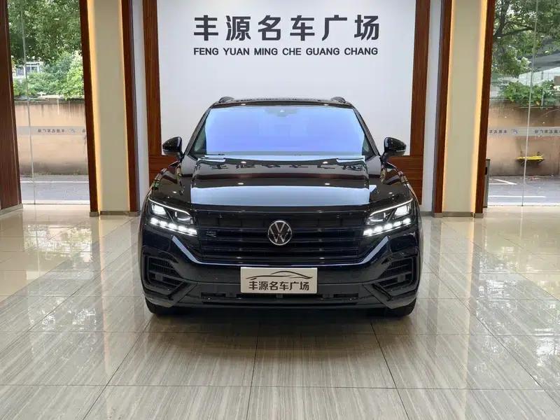 2023 Volkswagen Touareg 3.0TSI R-Line, Obsidian Black Sport Package — миниатюра 2
