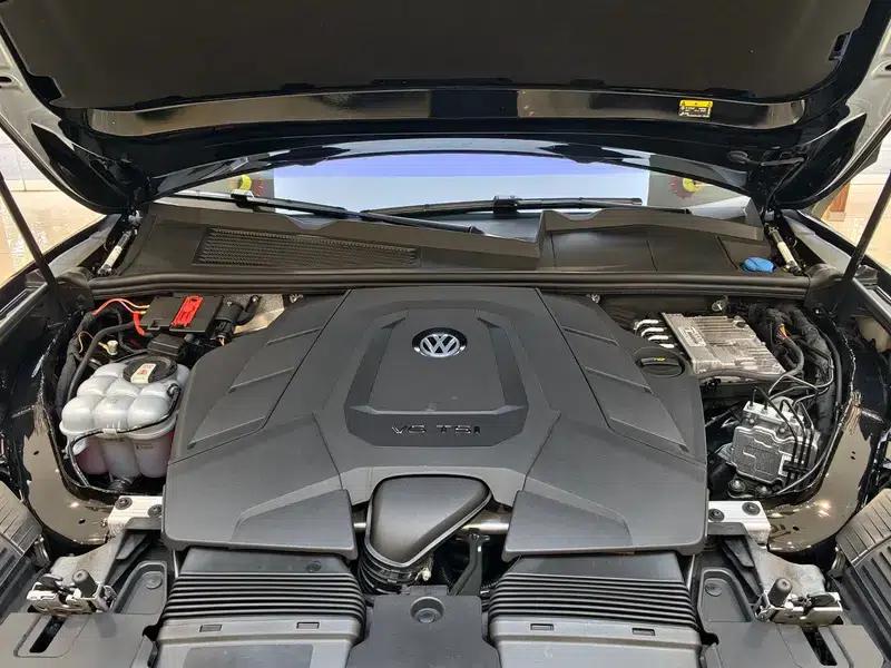 2023 Volkswagen Touareg 3.0TSI R-Line, Obsidian Black Sport Package — миниатюра 8