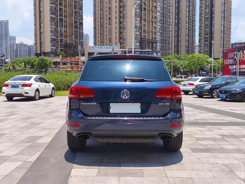 Touareg 2012 R-Line High-Spec Model — миниатюра 6